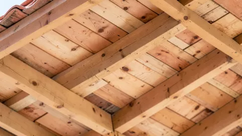 deskowanie dachu pod dachówkę