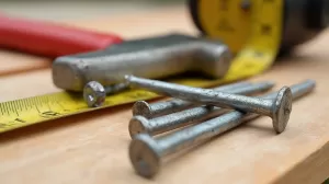 Jakie gwoździe do deskowania dachu