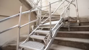 rusztowanie aluminiowe na schody